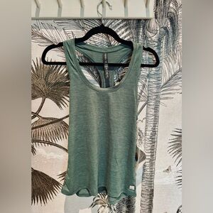 Vuori Lux Racerback Tank Top. NWT Small - army green